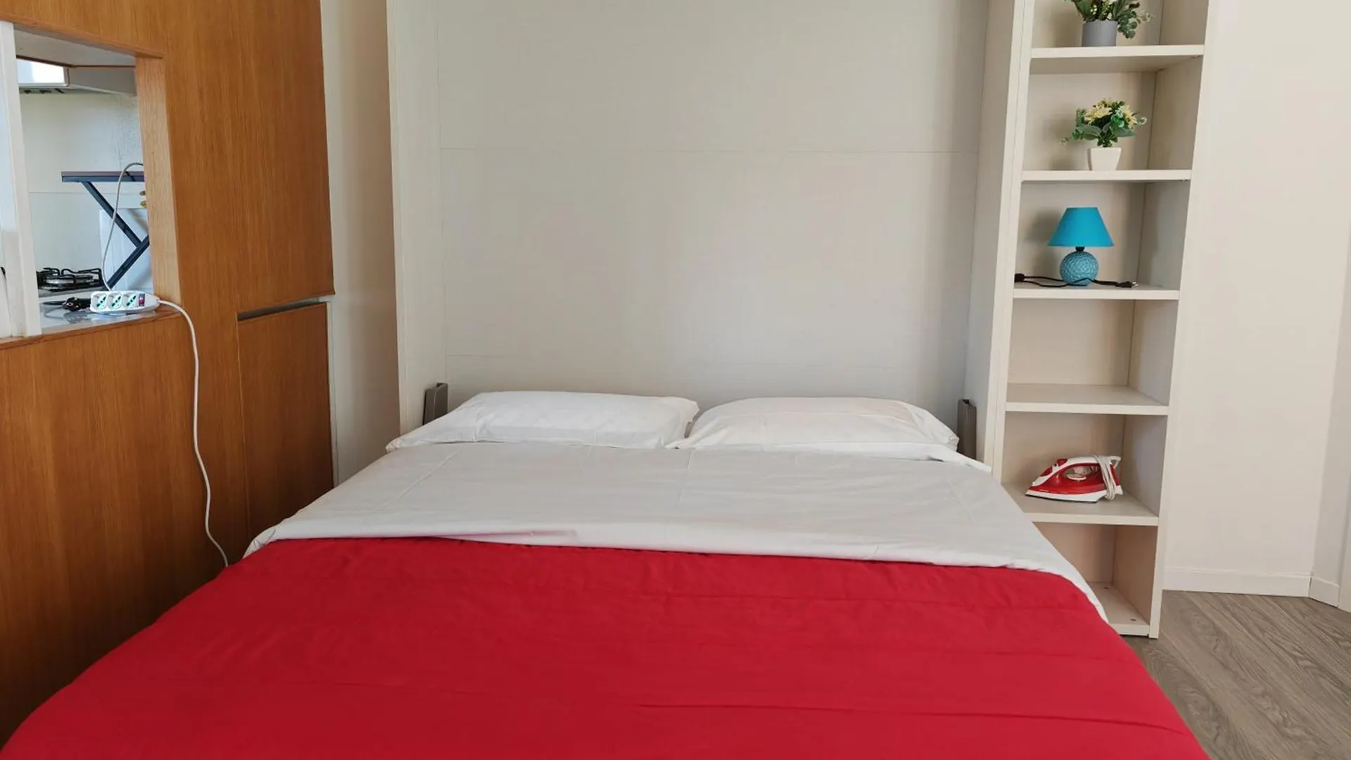 Goldmine Guest House 1 Venice