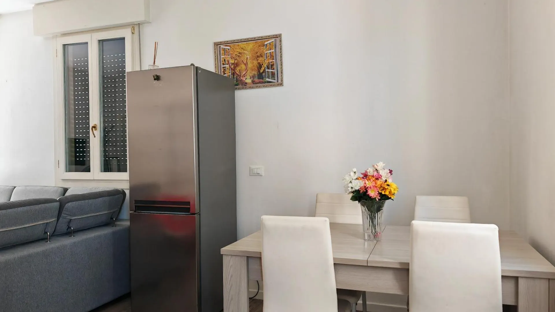 Goldmine Guest House 1 Venice 0*,