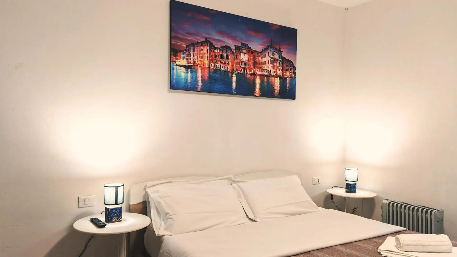 Goldmine Guest House 1 Venice