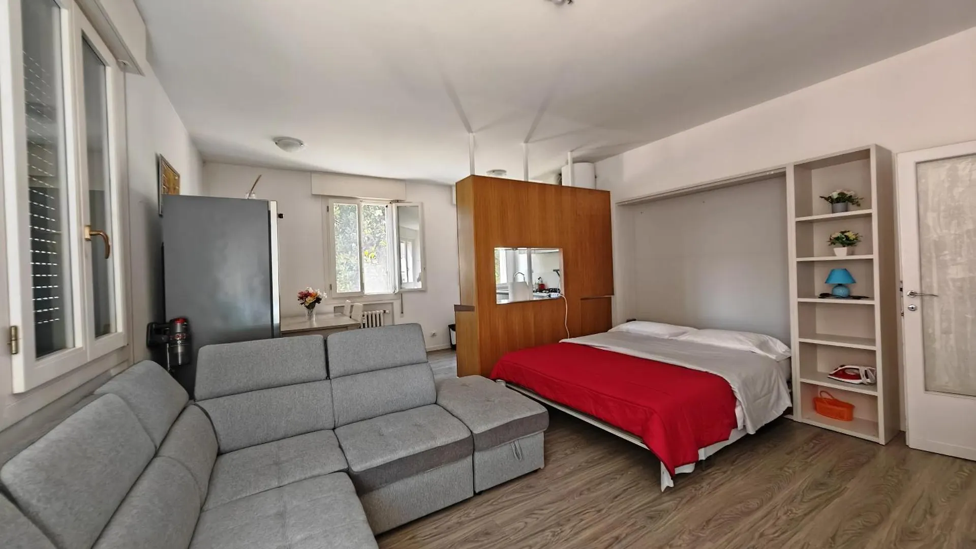 Goldmine Guest House 1 Venice Italy